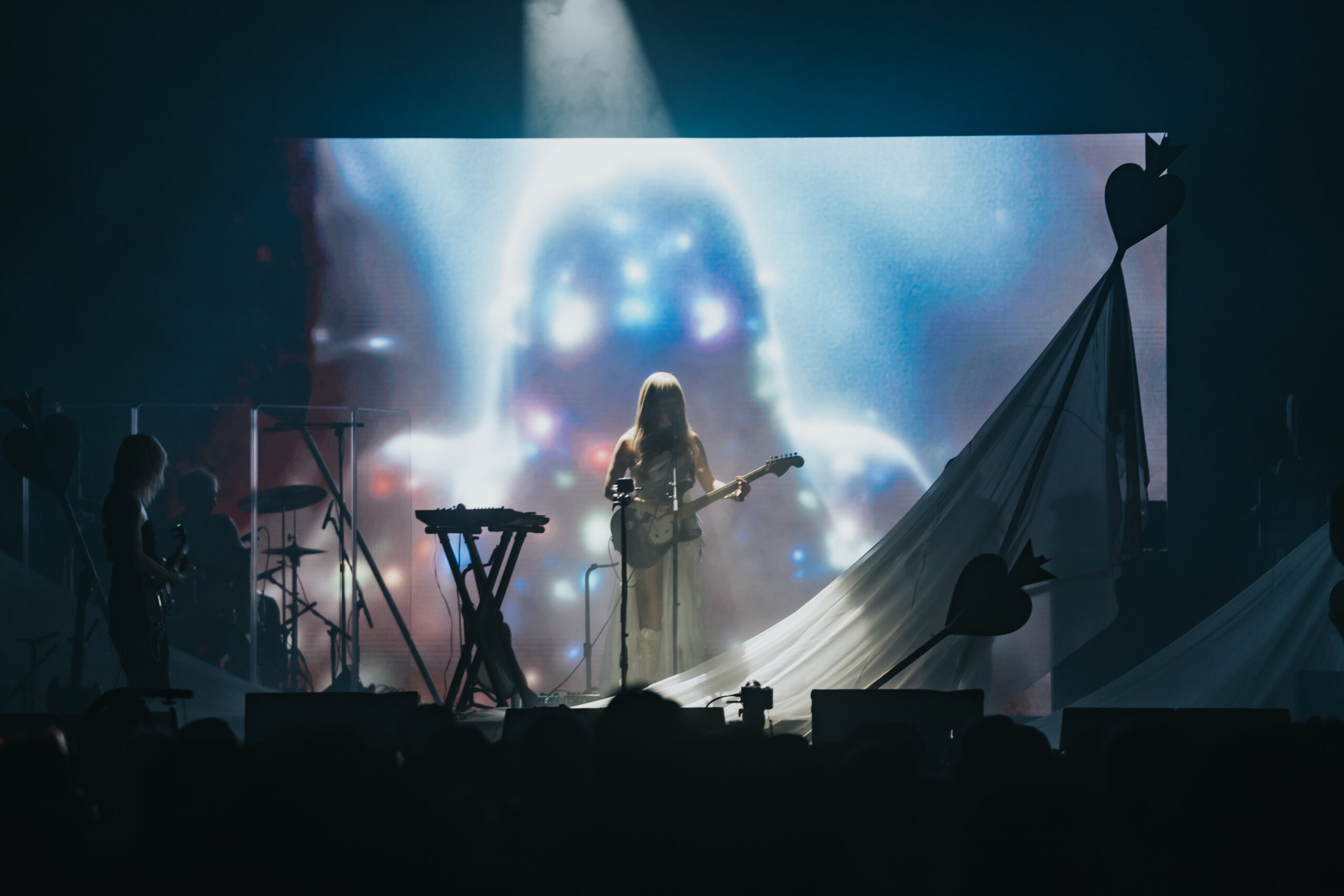 Creating a Dreamscape: Wisp’s Mythic Coachella set made with Superstudio